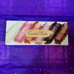 Eyeshadow palette
